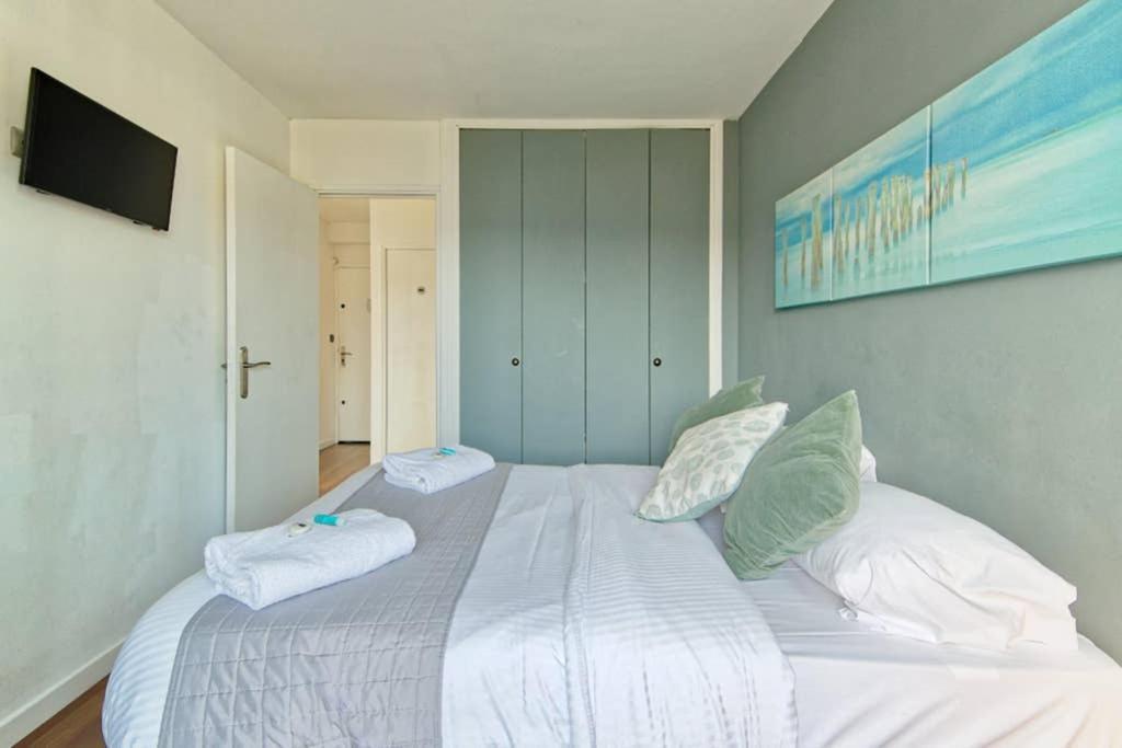 Le Bonheur Des Catalans Apartment Marseille Exterior photo